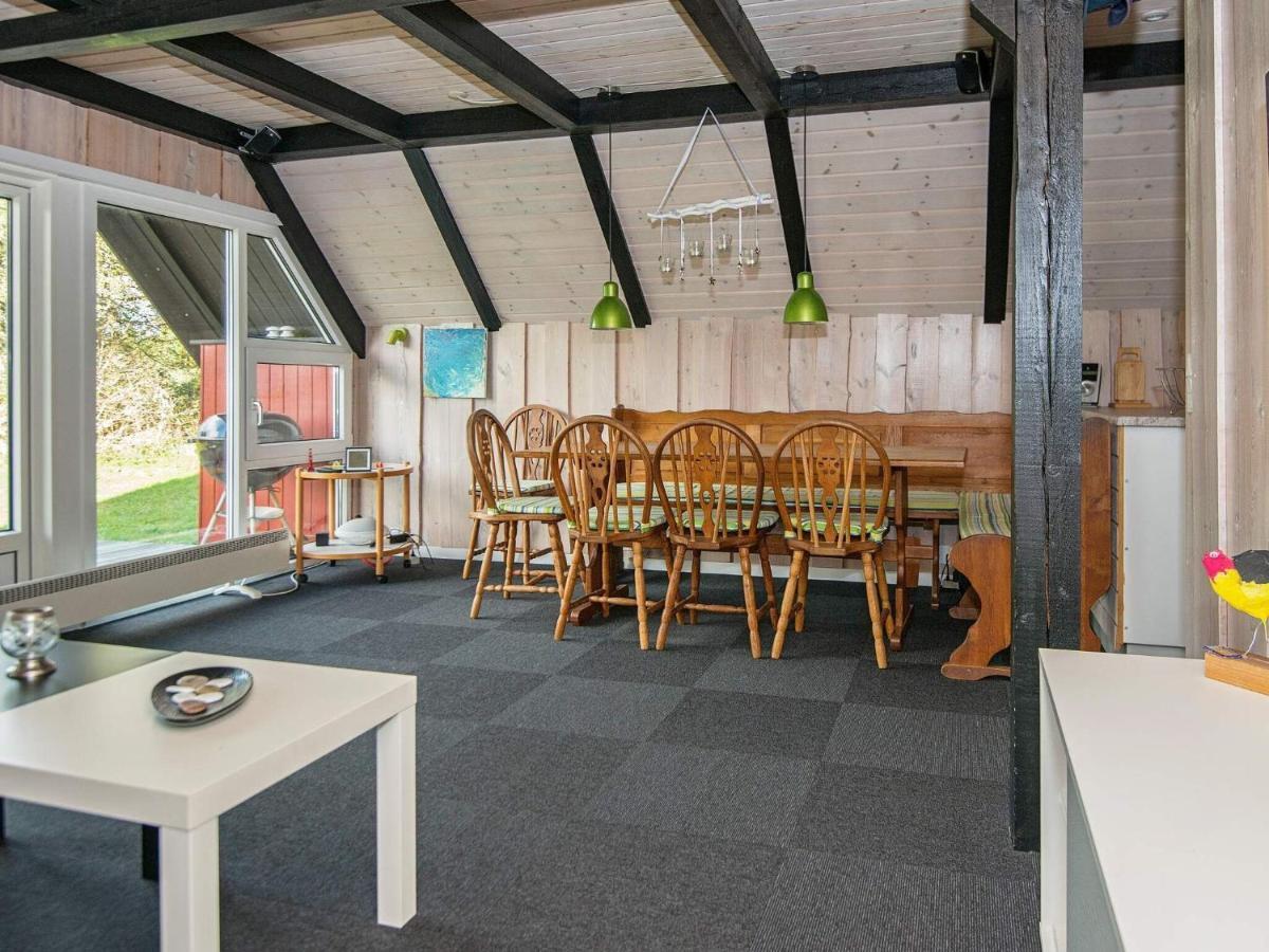 6 Person Holiday Home In R M Toftum  Zewnętrze zdjęcie