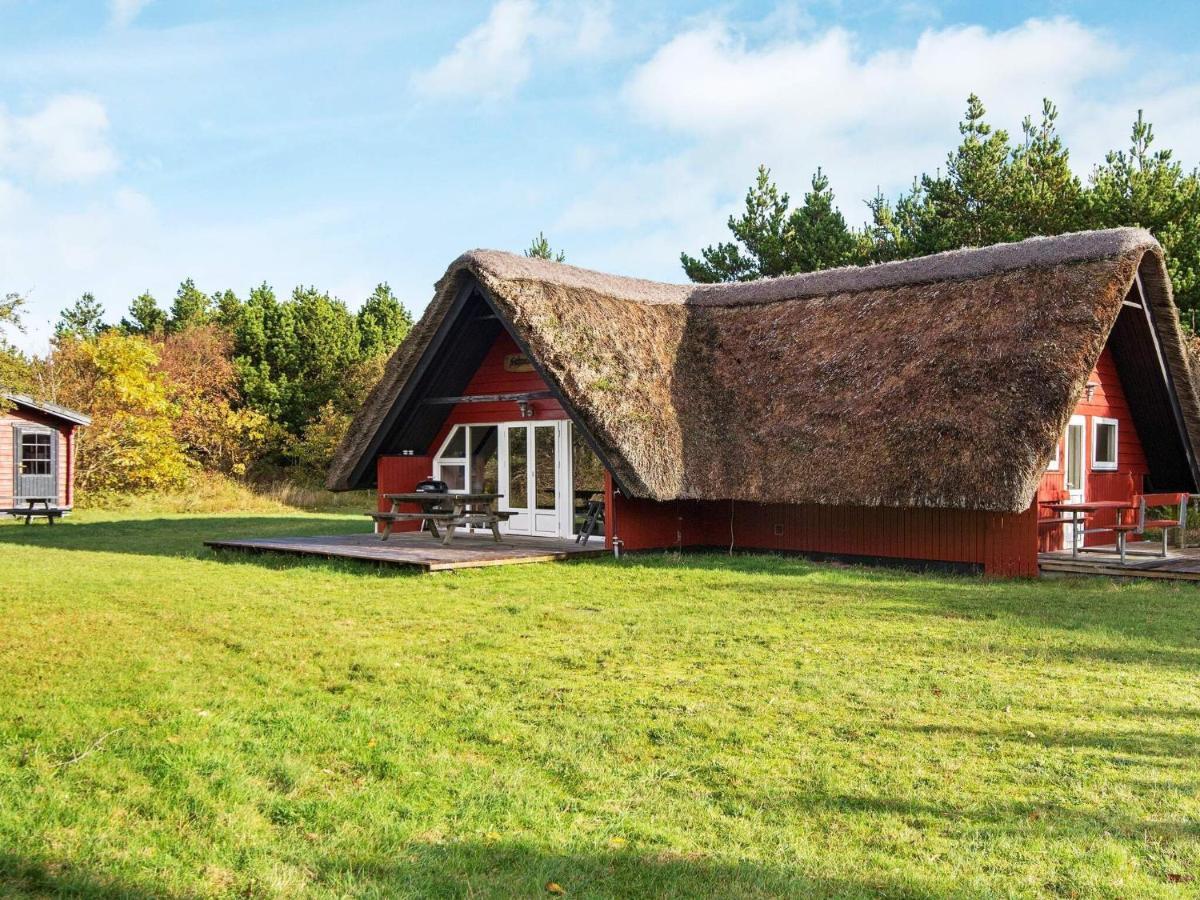 6 Person Holiday Home In R M Toftum  Zewnętrze zdjęcie