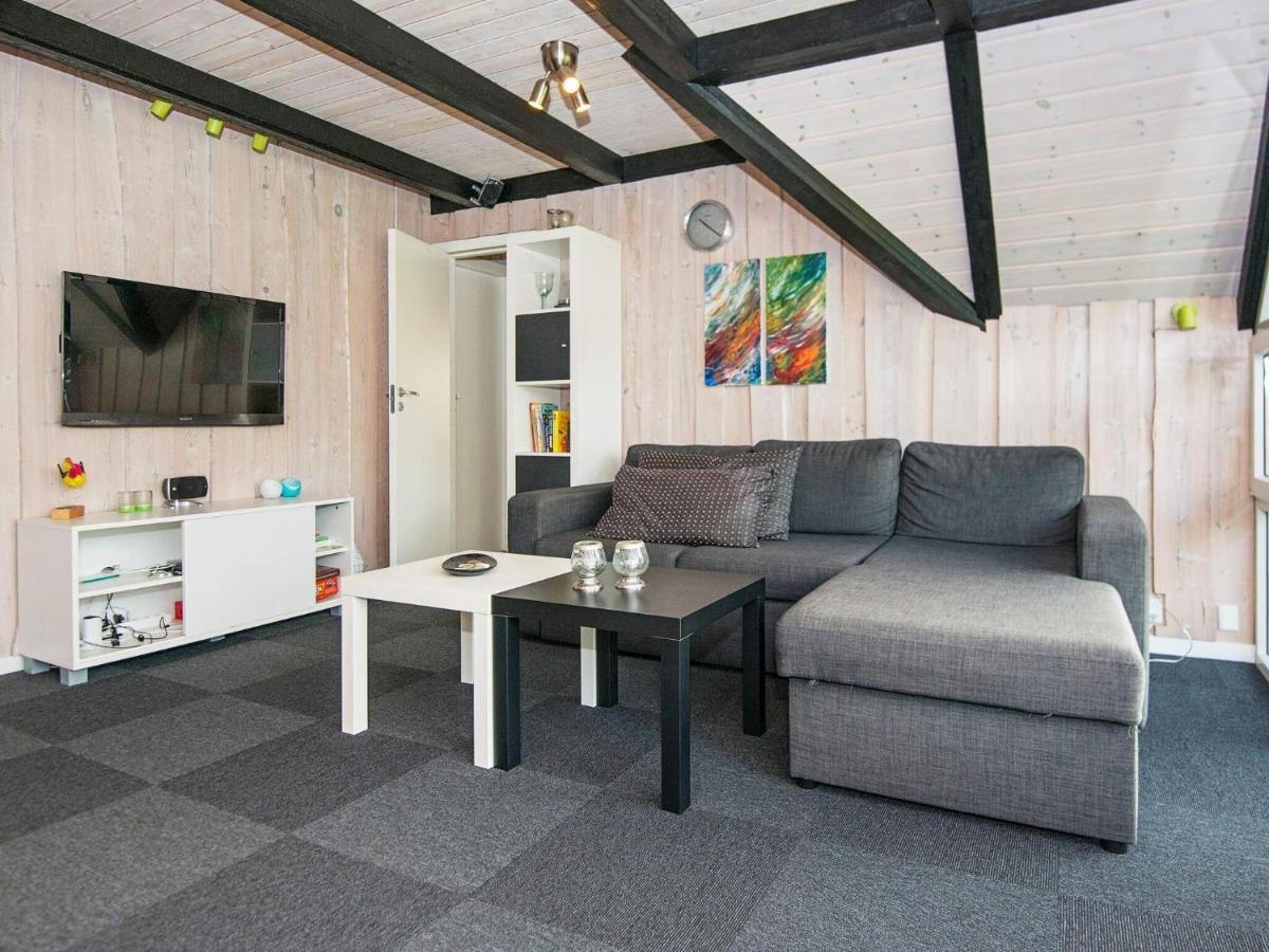 6 Person Holiday Home In R M Toftum  Zewnętrze zdjęcie